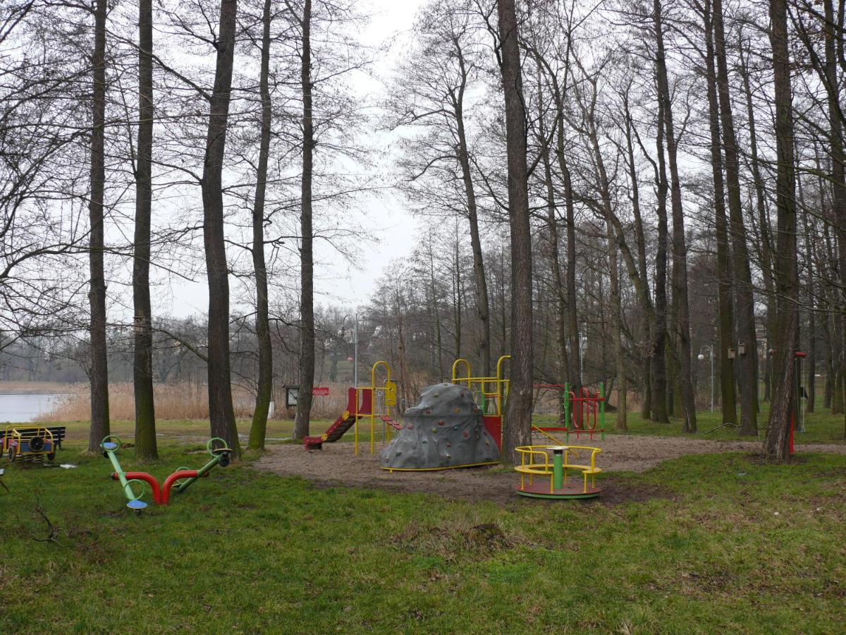 Domek Nad Jeziorem Osieczna Exterior photo